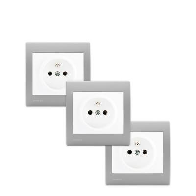 SIEMENS  - Lot de 3 Prise 2P+T Blanc Delta Iris + Plaque basic Silver