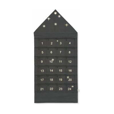 FERM LIVING Calendrier de l'Avent &eacute;toil&eacute; vert fonc&eacute; - 