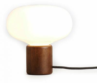 NEW WORKS  Lampe de table Karl-Johan - verre blanc opaline