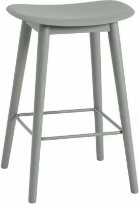 Muuto Tabouret de bar Fiber - Structure en bois - H65 - vert mousse - Structure vert mousse