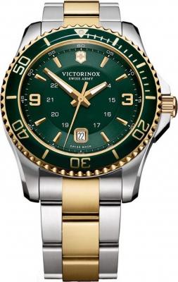 VICTORINOX Montre Homme  Maverick en acier bicolore - 43 mm