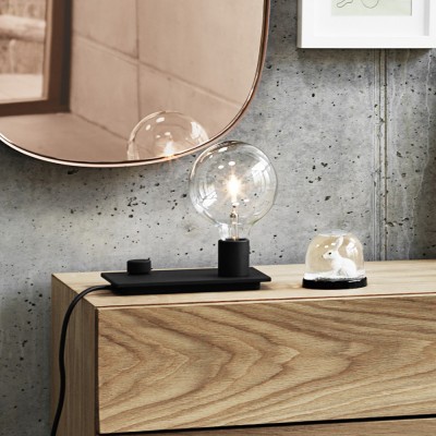MUUTO  - Lampe de table de contr&ocirc;le LED, noir