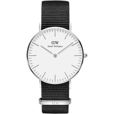 DANIEL WELLINGTON  DW Montre 36mm Classic Cornwall Silver
