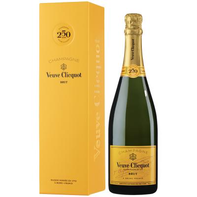 VEUVE CLICQUOT  Brut 250 Years De La Maison 75cl Vin + Coffret cadeau