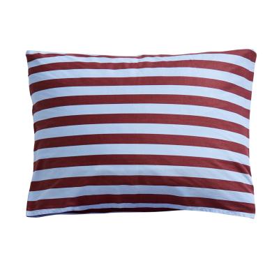 HAY  Taie d'oreiller &Eacute;t&eacute;  - 70 x 50 cm - bordeaux / bleu ciel