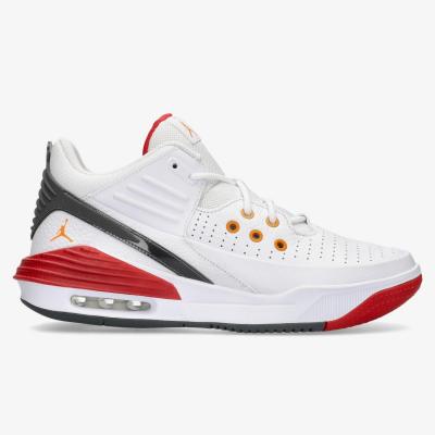 JORDAN Chaussures de basket-ball homme Max Aura 5 . Couleur: Blanc