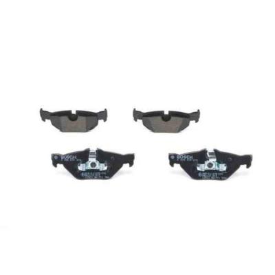 BOSCH Kit de plaquettes de frein, frein &agrave; disque  0 986 494 272