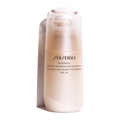 SHISEIDO  Benefiance Wrinkle Smoothing Day Emulsion SPF 20 Cr&egrave;me de jour