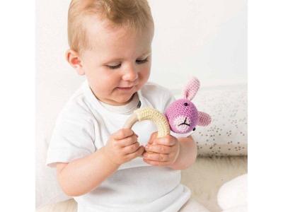 RICO DESIGN Anneau en bois pour hochet - 7 cm -  - couleur variant