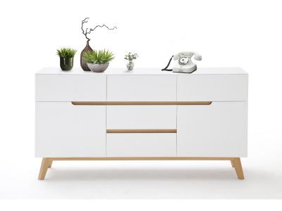 Commode en laque blanc mat avec pietement en chene - L145 x H76 x P40 cm --