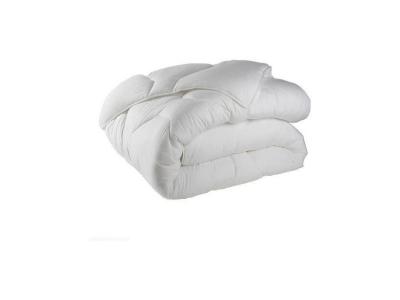 LOVELY HOME Couette antiacariens  - 220 x 240 cm - Blanc