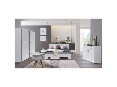 Ensemble design pour chambre &agrave; coucher COMO. Lit 160X200 cm avec sommier + tables de chevet.