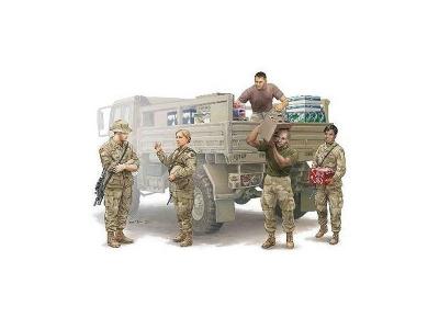 Modern U.s. Soldiers - Logistics Supply - 1:35e - Trumpeter
