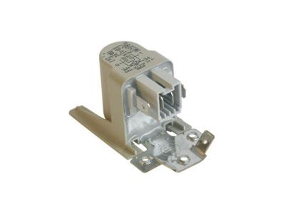 BAUKNECHT Filtre antiparasite 0.1uf+2x0.015+1mo pour lave vaisselle  - 481212118276