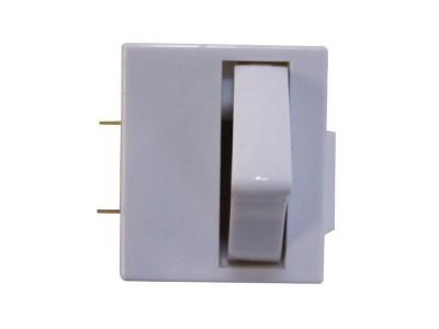 BEKO  Interrupteur Lumiere Pour Refrigerateur Ref: 4834220185