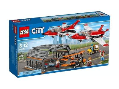 LEGO&reg; City 60103 Le spectacle a&eacute;rien