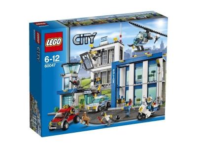 Lego 60047 city : le commissariat de police