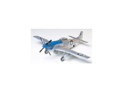 TAMIYA  - 61040 - P-51D Mustang - 1/48