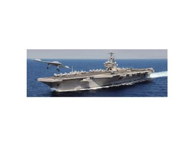 ITALERI Maquette bateau  USS George h.w. bush CVN- 77- 1/700 - Maquett