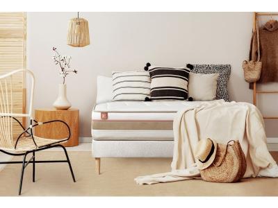 MARMOTTES & CO Ensemble LE TENDRERessorts ensaches Memoire de forme 7 zones de confort sommier Blanc