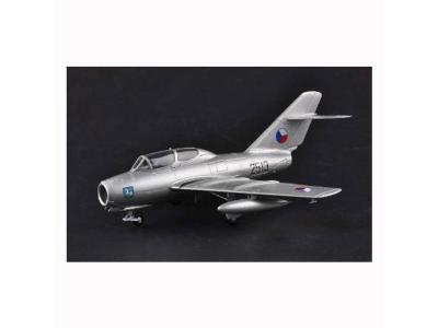 EASY MODEL Mig-15uti Czechoslovakia Air Force - 1:72e - 