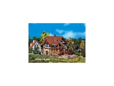FALLER  Maison &agrave; pans de bois-H0 - B&acirc;timent pour train miniature