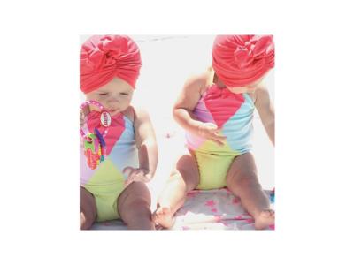 NUBY N&ucirc;by Anneau de dentition cl&eacute;s &agrave; gel r&eacute;frig&eacute;rant rose 