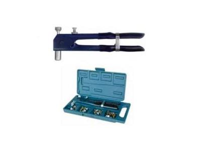 TECHMAN Outifrance - Pince pose &eacute;crous avec &eacute;crous en coffret - 7630150