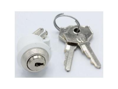 LIEBHERR Serrure avec clef pour refrigerateur  - m92088