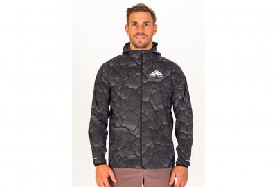 NIKE Veste homme Trail . Couleur: Marron 
