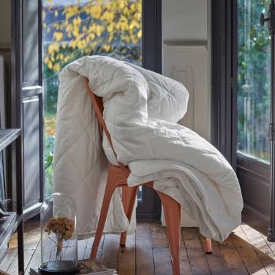 CAMIF Couette chaude en duvet et percale bio Cam&eacute;lia -140 x 200 cm-