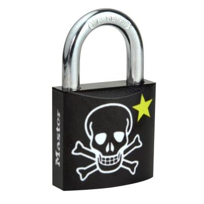 MASTER LOCK Cadenas &Agrave; Cl&eacute; En M&eacute;tal Imprim&eacute; T&ecirc;te De Mort 3430eur