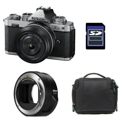 NIKON Z fc + Z 28mm f/2.8 SE + Sac + Carte SD 8 Go + Adaptateur FTZ II 