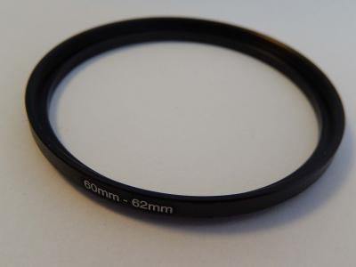  vhbw Bague d'adaptation de filtre Step-Up de 60 mm vers 62 mm pour objectif d'appareil photo - Adaptateur, m&eacute;tal, noir