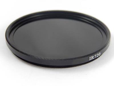  vhbw Filtre infrarouge universel 720nm pour compatible avec objectifs d'appareils photos de filetage 58mm - Filtre IR circulaire, noir 