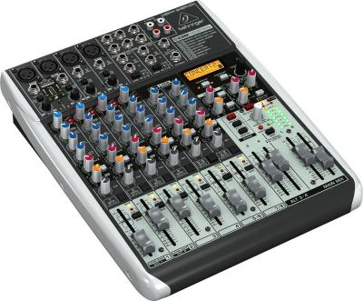 BEHRINGER  QX1204USB Premium Table de mixage 12-Input 2/2-Bus avec Pr&eacute;amplis Micro Xenyx Compresseurs