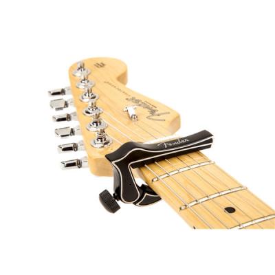 FENDER Accessoires guitares  DRAGON CAPO POUR GUITARE ELECTRIQUE ET ACOUSTIQUE Capodastres