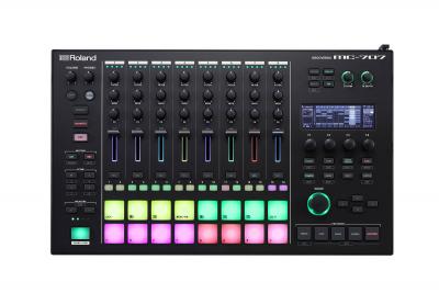 ROLAND Table de mixage  MC-707